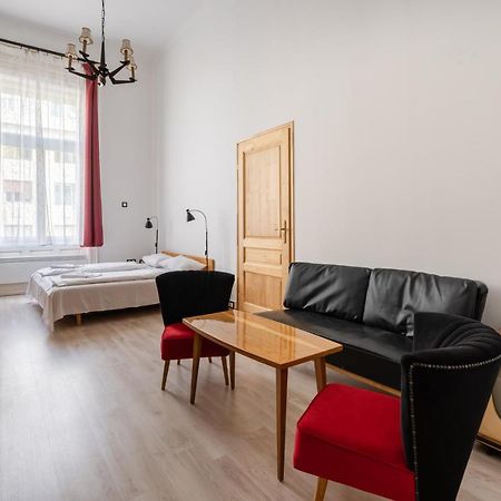 Retro Rebel Mode Apartment ブダペスト エクステリア 写真
