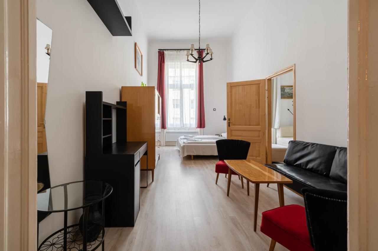 Retro Rebel Mode Apartment ブダペスト エクステリア 写真
